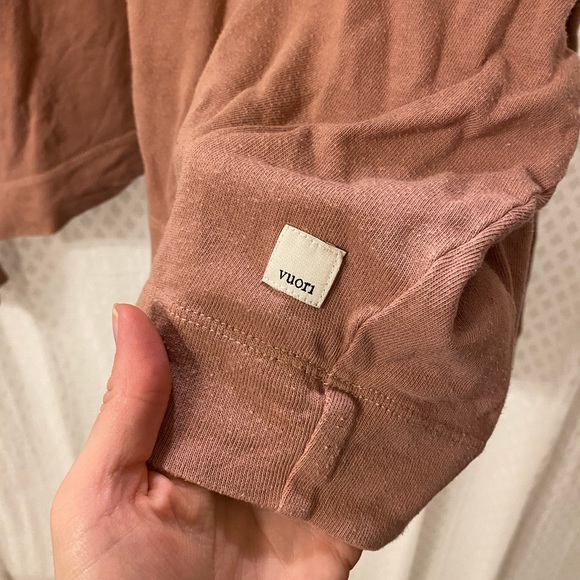 Vuori Sunnyside Cropped Crew - Picture 2 of 3